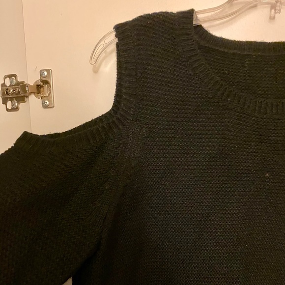 Express black open shoulder sweater - Picture 3 of 4